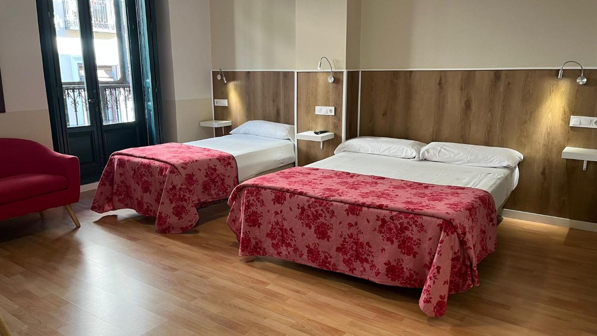 Apartamentos Mayor Centro Madrid Eksteriør billede
